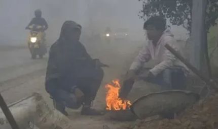 ग्वालियर समेत 8 शहरों में पारा 10 डिग्री से नीचे, एमपी में राजगढ़ सबसे ठंडा, न्यूनतम तापमान 7 डिग्री, 30 जिलों में कोहरा