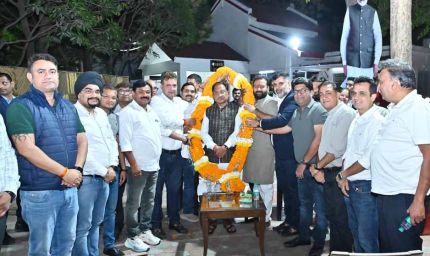 मुख्यमंत्री से छत्तीसगढ़ रियल एस्टेट वेलफेयर एसोसिएशन के प्रतिनिधिमंडल ने की मुलाकात-मुख्यमंत्री  विष्णुदेव साय