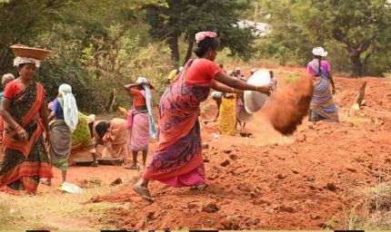 राज्यों ने केंद्रीय योजनाओं के 43,000 करोड़ रुपये नहीं खर्च किए