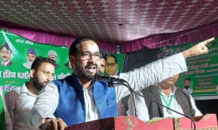AIMIM नेता शौकत अली का विवादित बयान: ‘हिंदू भाई 4 नहीं, 14 बच्चे पैदा करें’