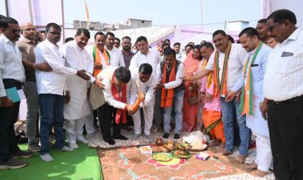 उप मुख्यमंत्री  विजय शर्मा ने कवर्धा नगर के विकास के लिए रखी 2.80 करोड़ के निर्माण कार्यों की आधारशिला