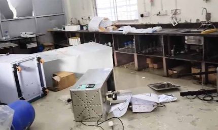 कोंडागांव में अपशिष्ट से फसल हुई खराब, गुस्साए ग्रामीणों ने मक्का प्लांट में घुसकर की तोड़-फोड़