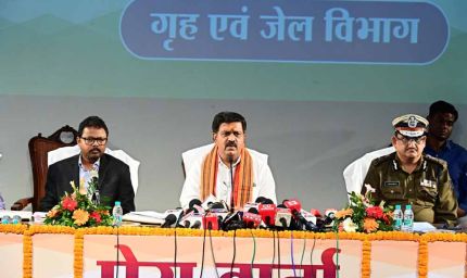 बस्तर की शांति के लिए सरकार प्रतिबद्ध- उपमुख्यमंत्री  शर्मा