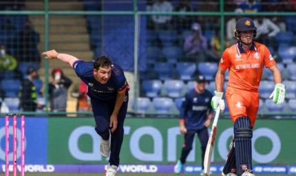 शुरुआत में ही नीदरलैंड बैकफुट पर, लेविट सस्ते में पवेलियन लौटे