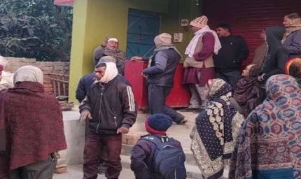 सीतामढ़ी में बड़ी डकैती: व्यवसाई के घर 10 लाख से ज्यादा की लूट, नकाबपोश बदमाशों ने बम फोड़ मचाई दहशत