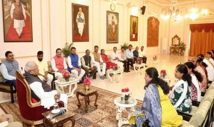 राज्यपाल पटेल से केरल राज्य के पार्षदगणों ने की मुलाकात