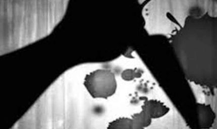 रोहिणी में टोपी बनी मौत की वजह! एक ने पकड़ा, दूसरे ने घोंपा चाकू—पोस्टमार्टम में खुला खौफनाक राज