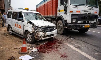 ट्रक ने ऑनड्यूटी RTO इंस्पेक्टर के ड्राइवर को कुचला, चैकिंग के दौरान हादसे में दर्दनाक मौत
