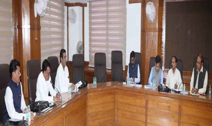 पात्र हितग्राहियों को समयबद्ध और पारदर्शी प्रक्रिया से मिले योजनाओं का लाभ - मंत्री चौहान