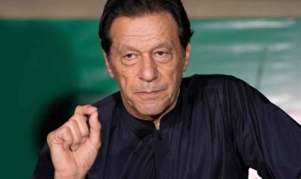 इमरान खान की बिगड़ी सेहत पर क्रिकेट जगत चिंतित, कपिल-गावस्कर सहित 14 दिग्गजों ने पाक सरकार को लिखा पत्र