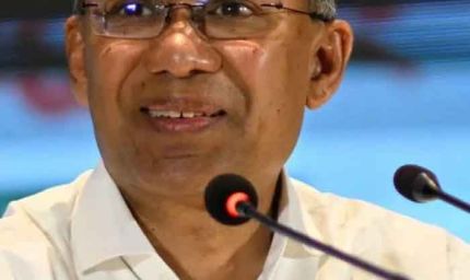 PM बनने की राह पर तारिक रहमान का बड़ा बयान, संविधान बदलने से किया साफ इनकार