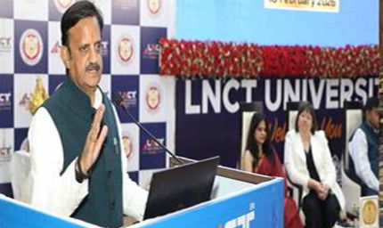 भारतीय दंत चिकित्सकों के लिए खुल रहे वैश्विक अवसर, तैयार है देश की प्रशिक्षित टीम : उप मुख्यमंत्री शुक्ल