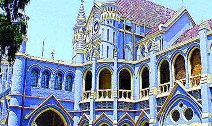 डायल 112 में मर्सिडीज गाड़ी? 972 करोड़ का खर्च सुनते ही हाई कोर्ट सख्त, राज्य सरकार को कड़ी फटकार