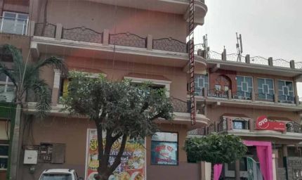 मिस्ट्री डेथ बनी पहेली: होटल से युवक बाहर नहीं निकला, फिर छात्रा ने कैसे लगा ली फांसी?