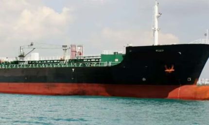 पाकिस्तान सीमा से गुपचुप छुपा ईरानी टैंकर, भारत में घुसते ही कोस्टगार्ड ने पकड़ी चालाकी