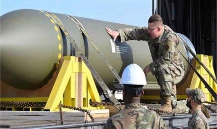 ईरान तनाव के बीच अमेरिका का बड़ा दांव: बोइंग से अरबों की डील, खरीदेगा GBU-57 MOP बम