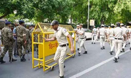 दिल्ली में हाई अलर्ट: हर गाड़ी पर निगरानी, किरायेदारों की पहचान भी कड़ी