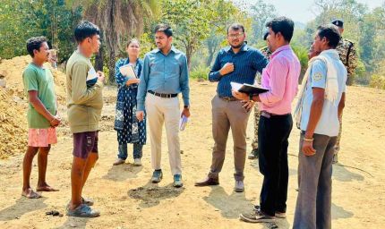 सुकमा की 33 पंचायतों में मिशन कनेक्ट के तहत प्रशासन की दस्तक