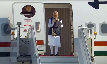 इजरायल पहुंचे पीएम मोदी, 'एअर इंडिया वन' विमान फ्लाइट रडार पर सबसे ज्यादा हुआ सर्च