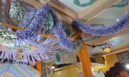 उज्जैन के शिव मंदिर को 1.31 करोड़ के नोटों से सजाया, भगवान का मुकुट और माला भी बने नोटों से