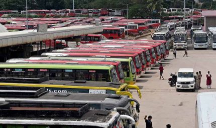 निजी बस ऑपरेटर्स की हड़ताल से थमी रफ्तार, वार्ता विफल, लाखों यात्रियों को भारी परेशानी