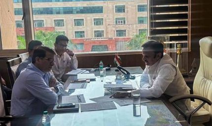 रीवा में विमानन सेवाओं के विस्तार और सुदृढ़ीकरण कार्यों की उप मुख्यमंत्री  शुक्ल ने की समीक्षा