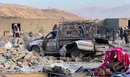 पाकिस्तान और अफगानिस्तान में फिर छिड़ी जंग, डूरंड लाइन पर गोलीबारी, तालिबान की एयर स्ट्राइक