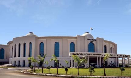 पटियाला लॉ यूनिवर्सिटी से राजीव गांधी का नाम हटाने की पहल, कांग्रेस सांसद ने किया विरोध