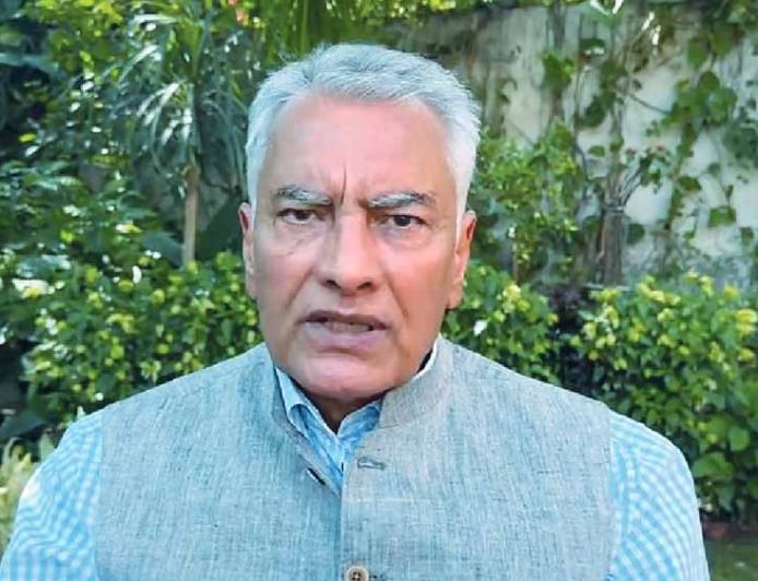 मोगा घटना पर सुनील जाखड़ का हमला: बाहरी मजदूरों को निशाना बनाना पंजाबियत के खिलाफ