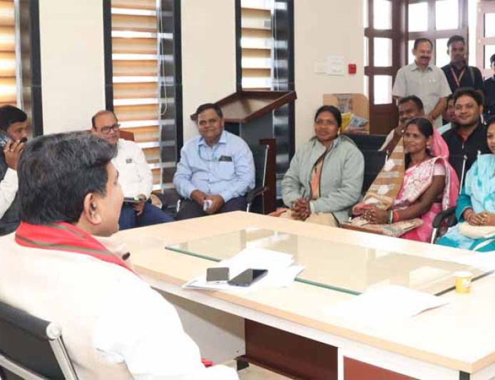 उपमुख्यमंत्री विजय शर्मा और वन मंत्री श्री केदार कश्यप ने दी शुभकामनाएं, उन्नत डेयरी मॉडल अपनाने का आह्वान