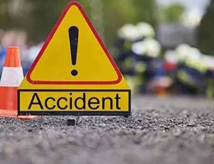 तिलक से लौटते वक्त मौत का तांडव: ट्रक की टक्कर में पिता-पुत्र समेत 3 की दर्दनाक मौत, 10 दिन बाद थी बेटी की शादी