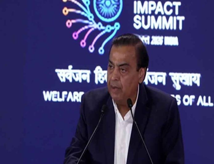 AI सेक्टर में धमाका: रिलायंस का 10 लाख करोड़ निवेश, लाखों हाई-स्किल जॉब्स का रास्ता साफ – मुकेश अंबानी