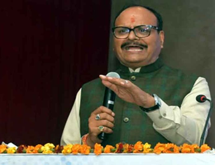 ब्रजेश पाठक का हमला: राहुल गांधी की ‘मोहब्बत की दुकान’ में नफरत और दंगा बेचने का आरोप