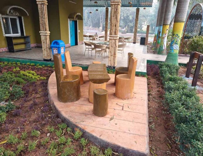 कचरे के ढेर से जनजातीय अस्मिता का केंद्र: डंपिंग ग्राउंड बना ‘जनजातीय गौरव वाटिका’