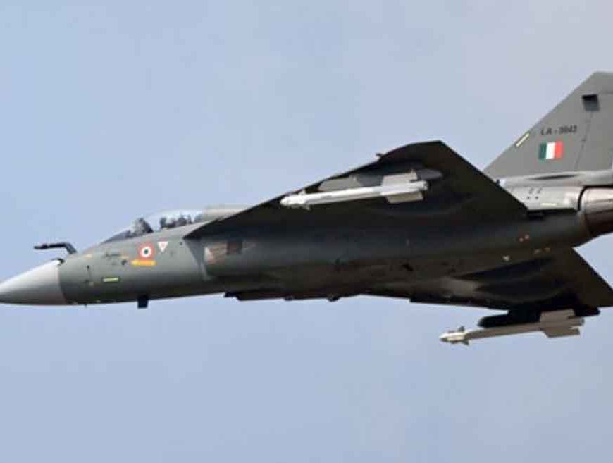 केंद्रीय बजट 2026-27: रक्षा क्षेत्र को बड़ी ताकत, 15% बढ़ोतरी के साथ 7.8 लाख करोड़ का आवंटन