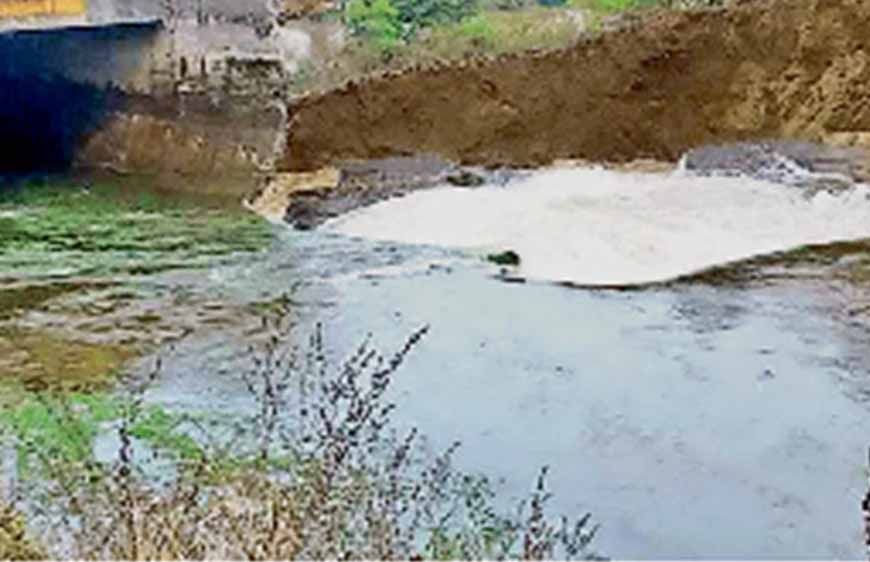 जबलपुर में बरगी बांध की नहर फूटी, 6 गांवों और खेतों में घुसा पानी