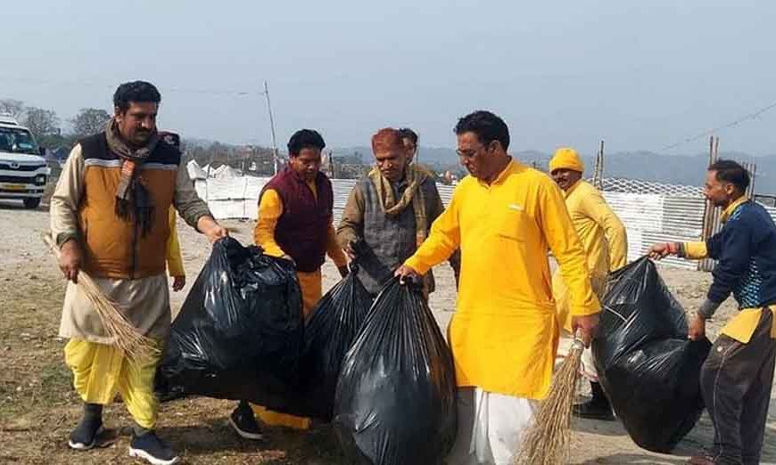 समारोह के बाद एक्शन मोड में टीम, बैरागी द्वीप पर व्यापक सफाई अभियान शुरू