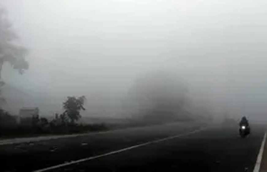 पंजाब में हल्की वर्षा के बाद बढ़ा घना कोहरा, यातायात प्रभावित होने की आशंका
