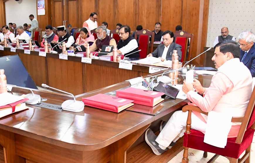 सरदार सरोवर परियोजना के विस्थापितों को आवंटित आवासीय भूखंडो का पंजीयन नि:शुल्क कराये जाने का निर्णय