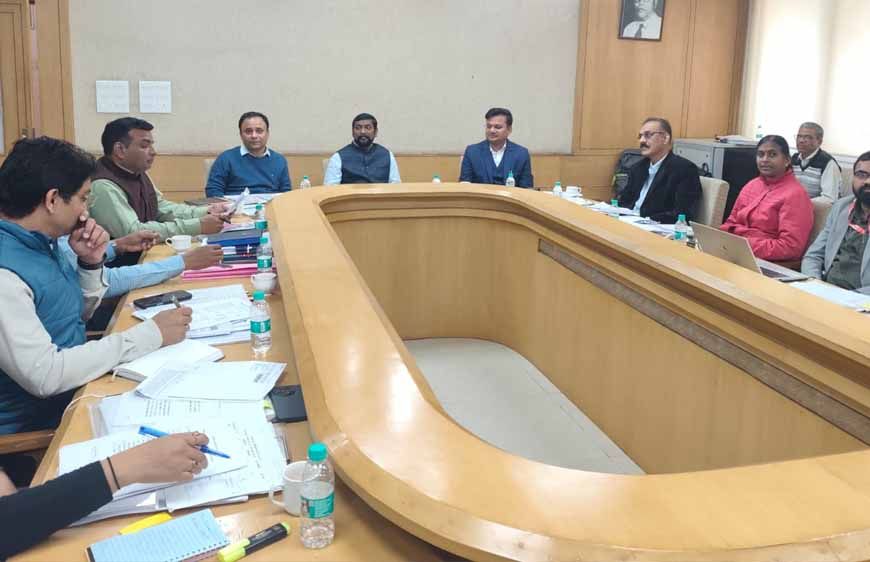 15 दिनों के भीतर खातों में पहुंचेगी 2025-26 की पोस्ट मैट्रिक छात्रवृत्ति, प्रमुख सचिव डॉ. कुमार ने दिए निर्देश