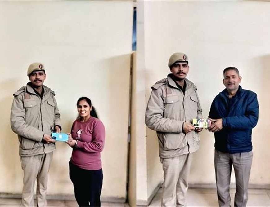 पुलिस ने ढूंढे लोगों के एक करोड़ रुपए के 393 मोबाइल, CEIR पोर्टल के जरिए  की बरामदगी