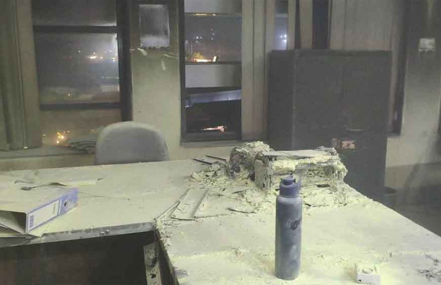 आबकारी भवन में भीषण आग, ऑडिट रूम जलकर खाक; सोमवार से पहले फाइलों का बड़ा नुकसान