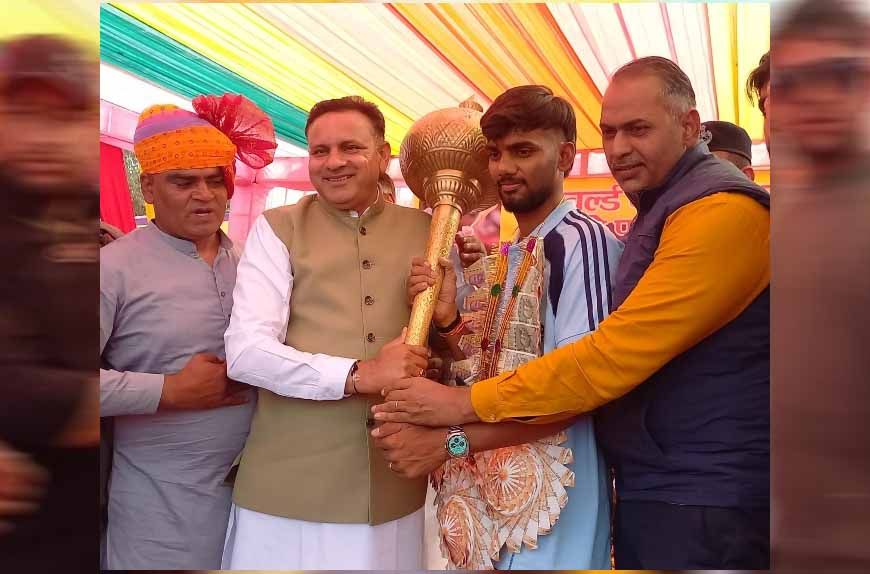 Grand Welcome: U-19 वर्ल्ड कप में जीत दिलाने पर कनिष्क चौहान को झज्जर में भव्य स्वागत