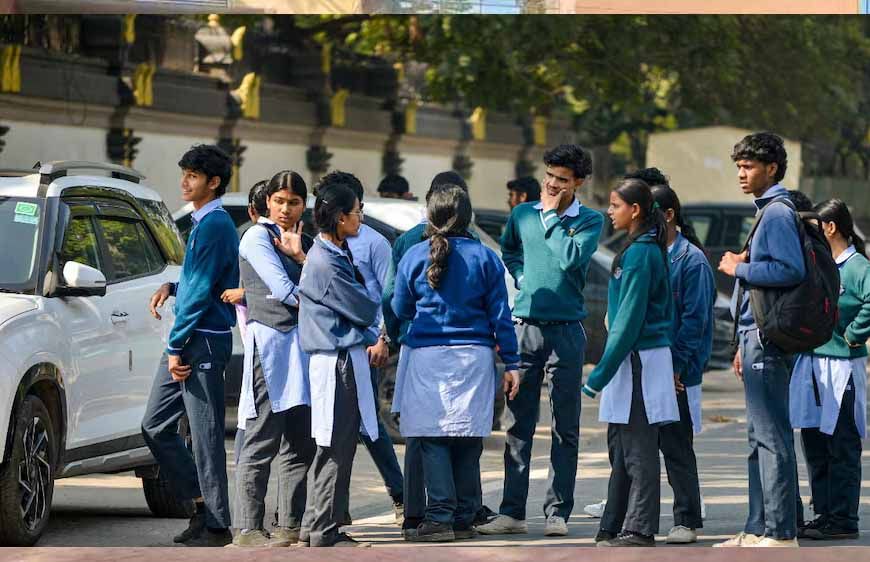 मोहाली में 16 स्कूलों को धमकी भरा ईमेल, CM, संसद और मोदी-शाह को भी बनाया टारगेट; बम स्क्वॉड ने शुरू की जांच