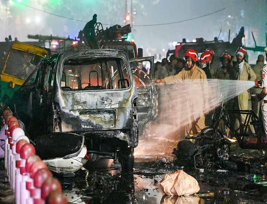 लाल किले के पास धमाका: जैश का कनेक्शन, सुरक्षा परिषद में पाकिस्तान फिर बेनकाब