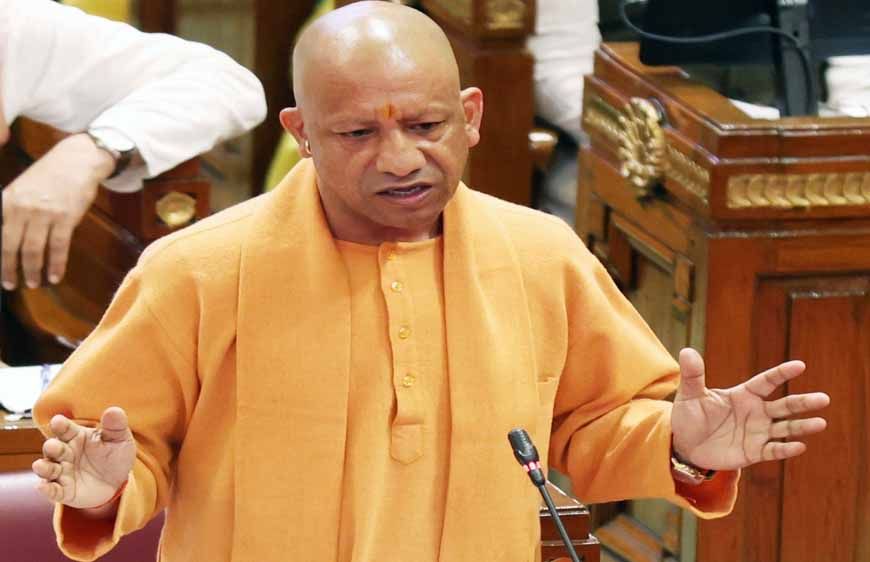 अभिभाषण के दौरान हंगामा राज्यपाल ही नहीं, मां का भी अपमानः योगी