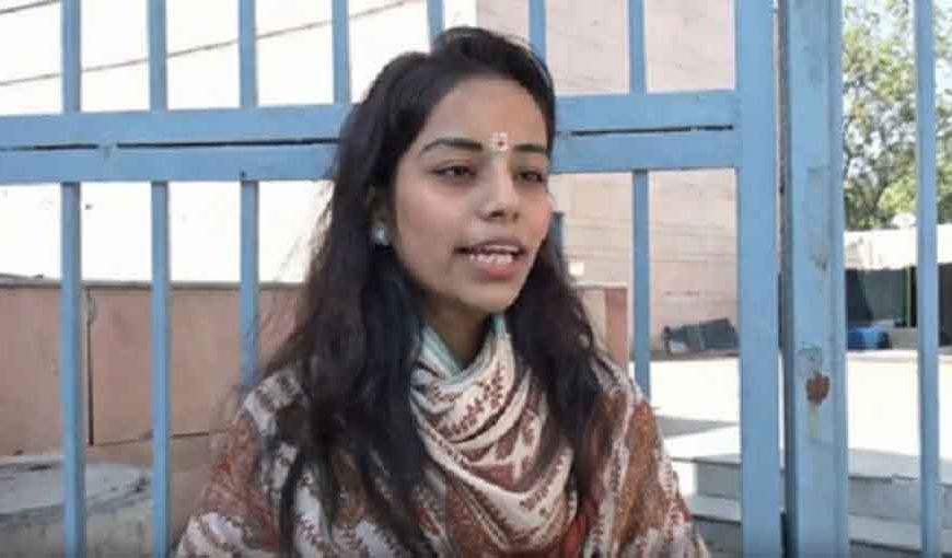 डीयू-यूजीसी विवाद पर यूट्यूबर मेघा की सफाई, बोलीं- रुचि के समर्थन में लगाए नारे, किसी संगठन से नहीं जुड़ी