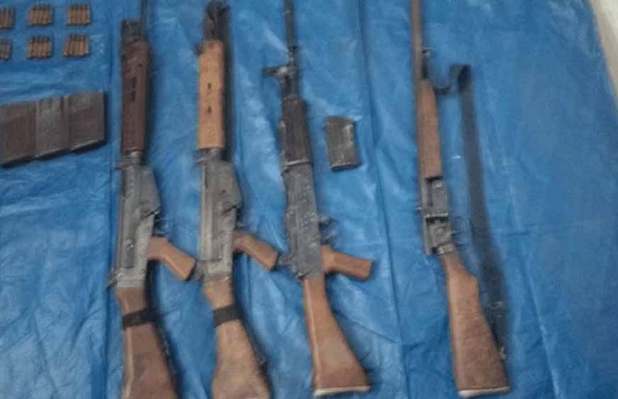 जंगल से निकला नक्सली हथियारों का जखीरा, ई-30 ऑप्स टीम की बड़ी कार्रवाई