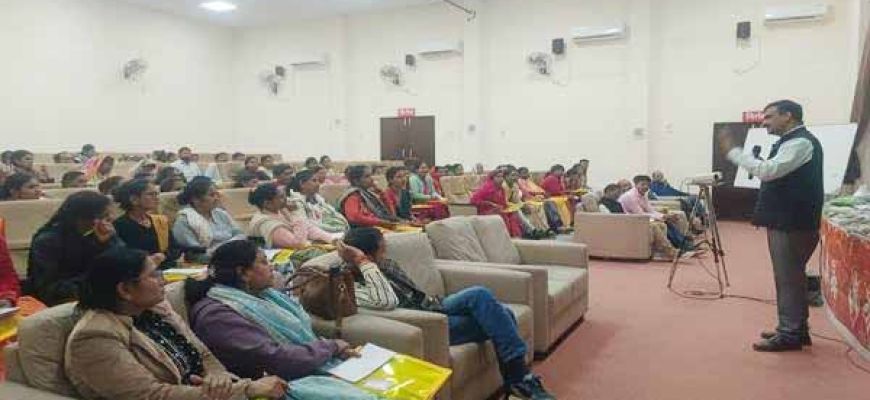 परंपरागत बीज संरक्षण के लिये बीज सखी का हुआ राज्य स्तरीय प्रशिक्षण