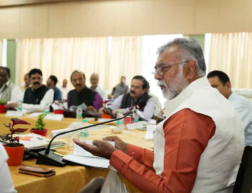 श्रमिकों के बच्चों की शिक्षा पर फोकस, मंत्री पटेल बोले– उत्थान हमारी सर्वोच्च प्राथमिकता